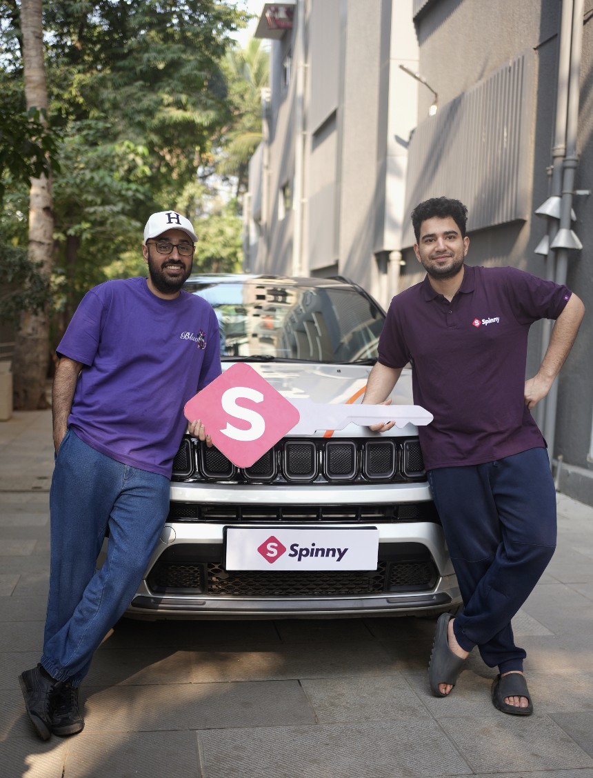 Samay finally wears Spinny’s T-shirt for a free car
