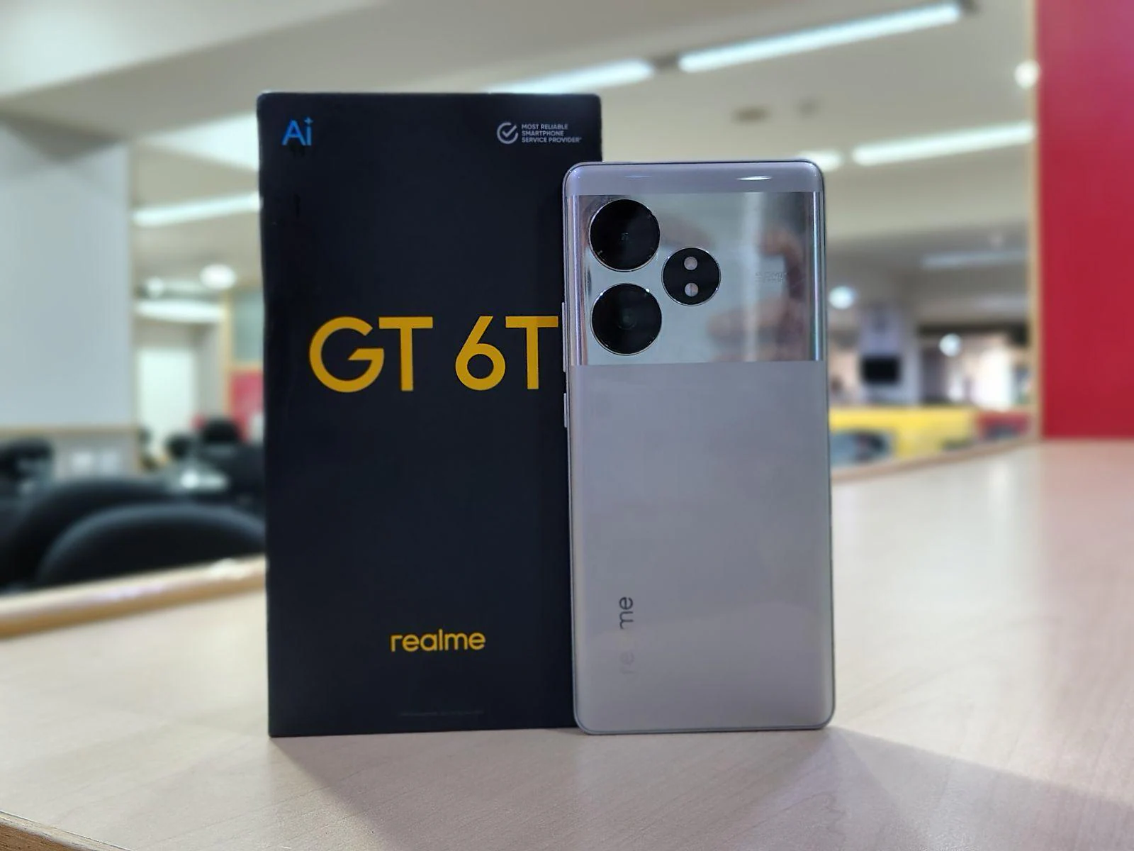 Realme GT 6T