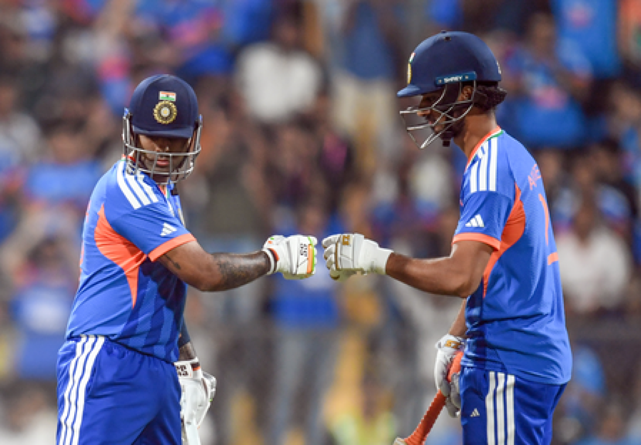 Rain Threat Looms Over India-Pakistan T20 World Cup Clash Rain Threat Looms Over India-Pakistan T20 World Cup Clash