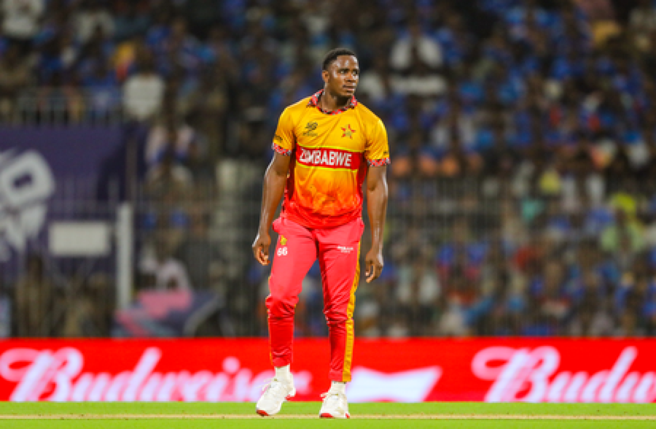 T20 World Cup Debut Match Ends in Disgrace for Zimbabwes Bowler T20 World Cup Debut Match Ends in Disgrace for Zimbabwes Bowler