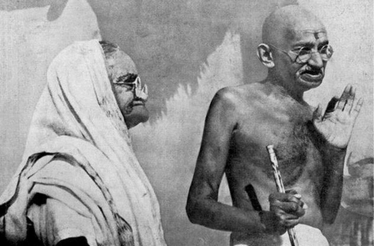 The Inspiring Journey of Kasturba Gandhi from Illiteracy to National Icon