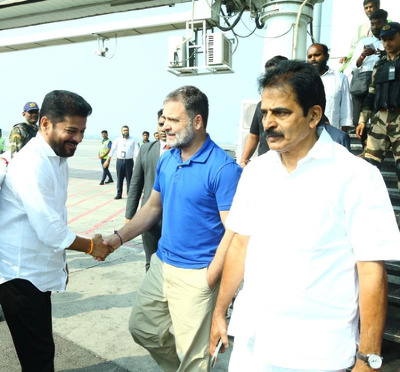 Rahul Gandhi Attends PAC Meeting in Telangana, Discusses Rajya Sabha Elections Rahul Gandhi Attends PAC Meeting in Telangana, Discusses Rajya Sabha Elections